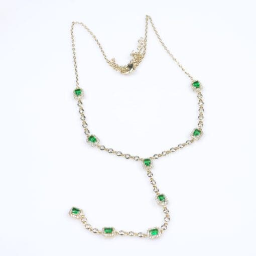 Collier Bracelet Vert SN16145G50 – Élégance et Polyvalence