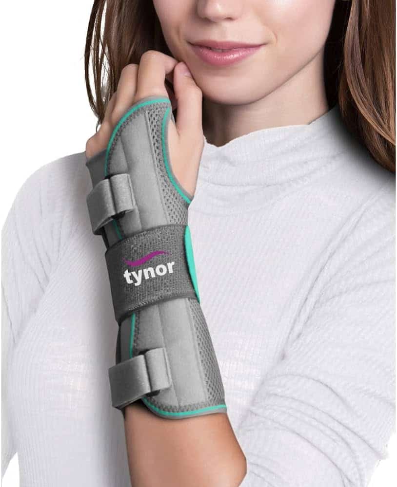 tynor Attelle poignet bras droite large E-03